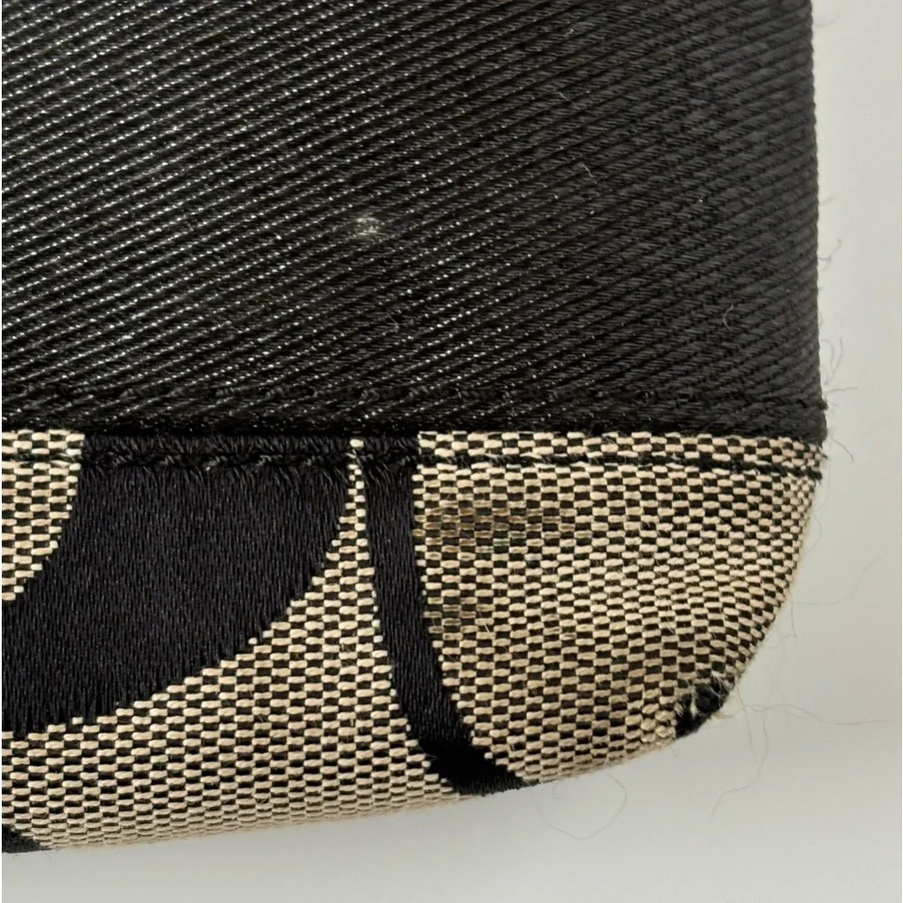 Coach Signature Crossbody Swingpack‎ Taupe Black Stripe Handbag Purse